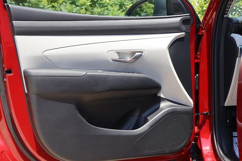 new 2025 Hyundai Tucson car, priced at $36,097
