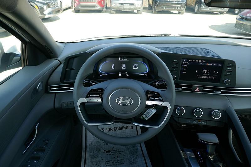 new 2025 Hyundai Elantra car, priced at $23,446