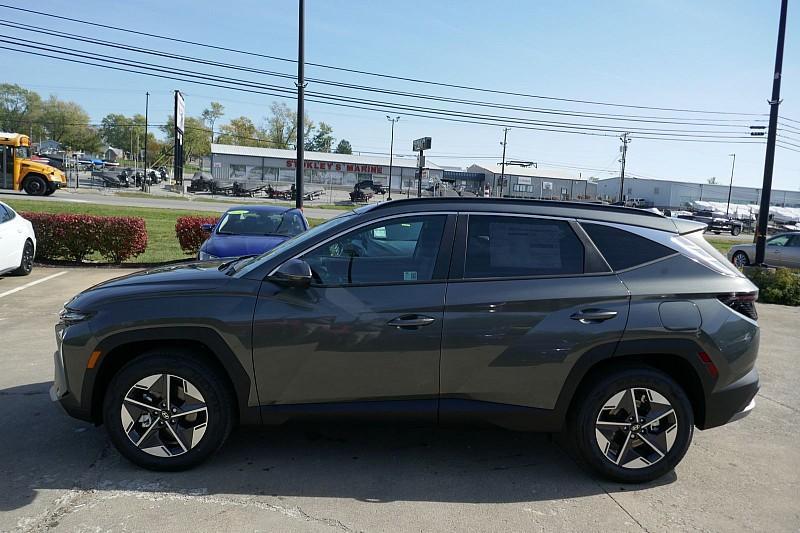 new 2025 Hyundai Tucson Hybrid car, priced at $36,719