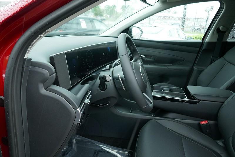 new 2025 Hyundai TUCSON Hybrid car, priced at $37,796