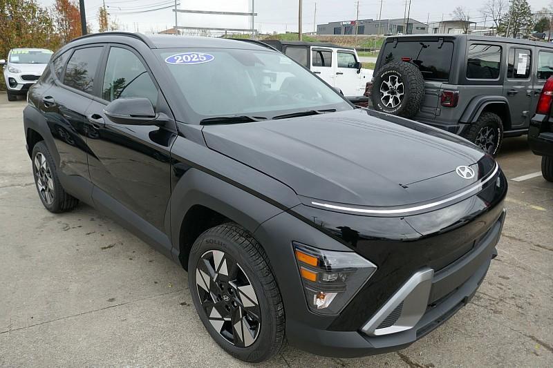 new 2025 Hyundai Kona car, priced at $28,097