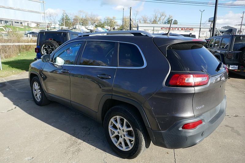 used 2016 Jeep Cherokee car, priced at $11,990