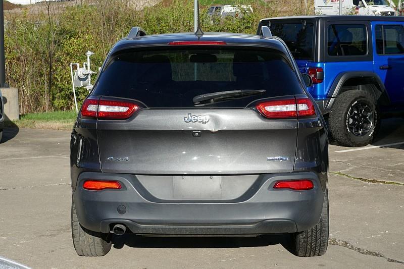 used 2016 Jeep Cherokee car, priced at $11,990