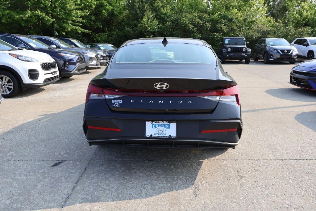 new 2025 Hyundai Elantra car, priced at $23,910