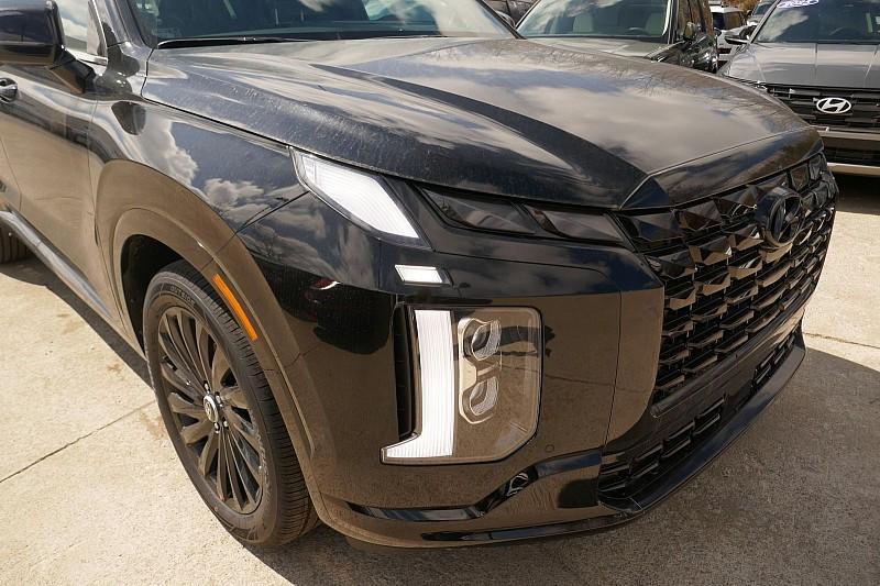 new 2025 Hyundai Palisade car, priced at $53,724