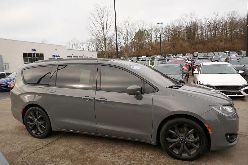 used 2020 Chrysler Pacifica car, priced at $22,490