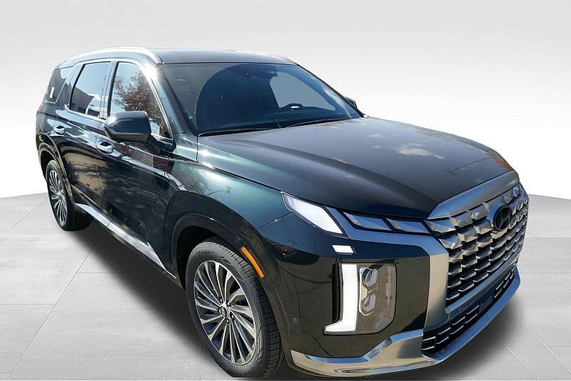 new 2025 Hyundai Palisade car, priced at $52,652