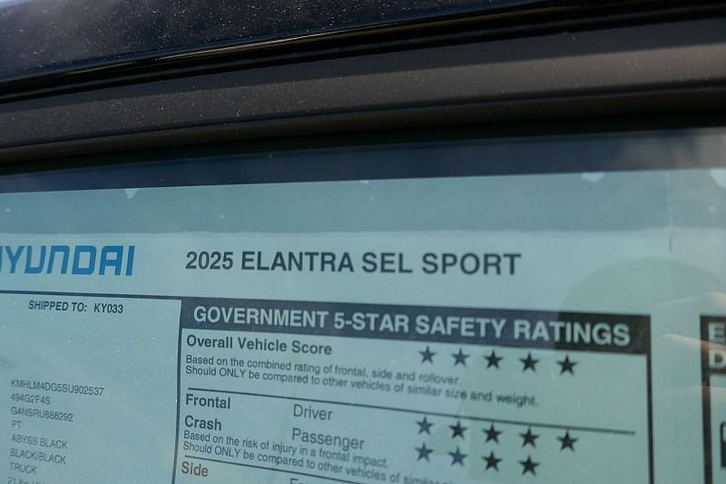 new 2025 Hyundai Elantra car, priced at $23,868