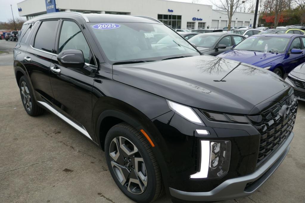 new 2025 Hyundai Palisade car, priced at $50,217