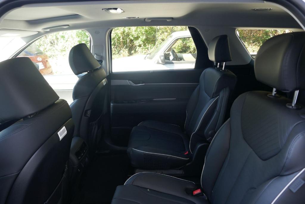 new 2025 Hyundai Palisade car, priced at $43,382