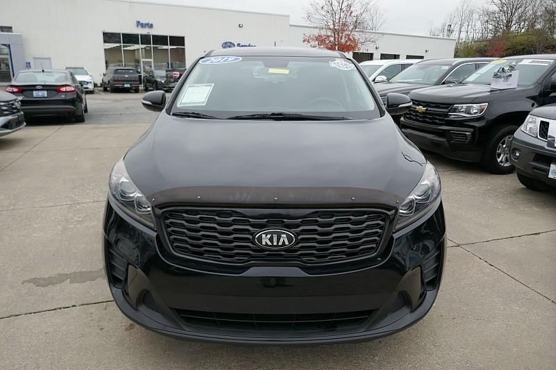 used 2019 Kia Sorento car, priced at $12,990