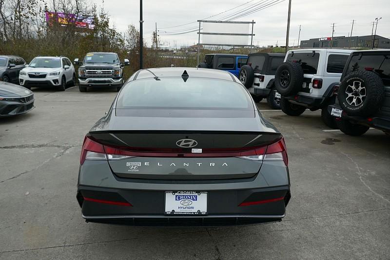 new 2025 Hyundai Elantra car, priced at $23,668