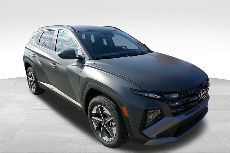 new 2025 Hyundai Tucson car, priced at $33,800