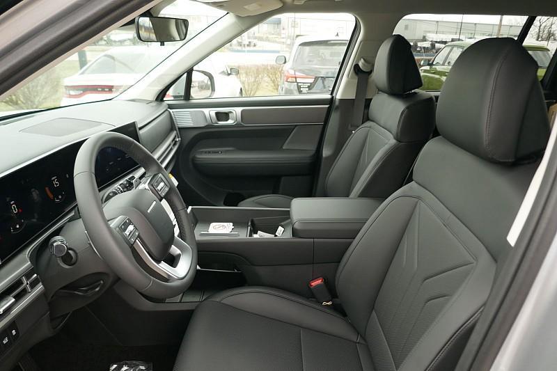 new 2025 Hyundai SANTA FE HEV car, priced at $40,503