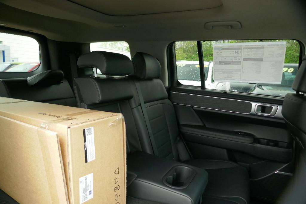 new 2025 Hyundai SANTA FE HEV car, priced at $47,329