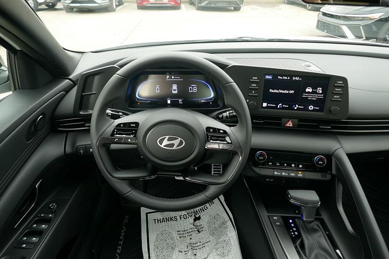 new 2025 Hyundai Elantra car, priced at $24,319