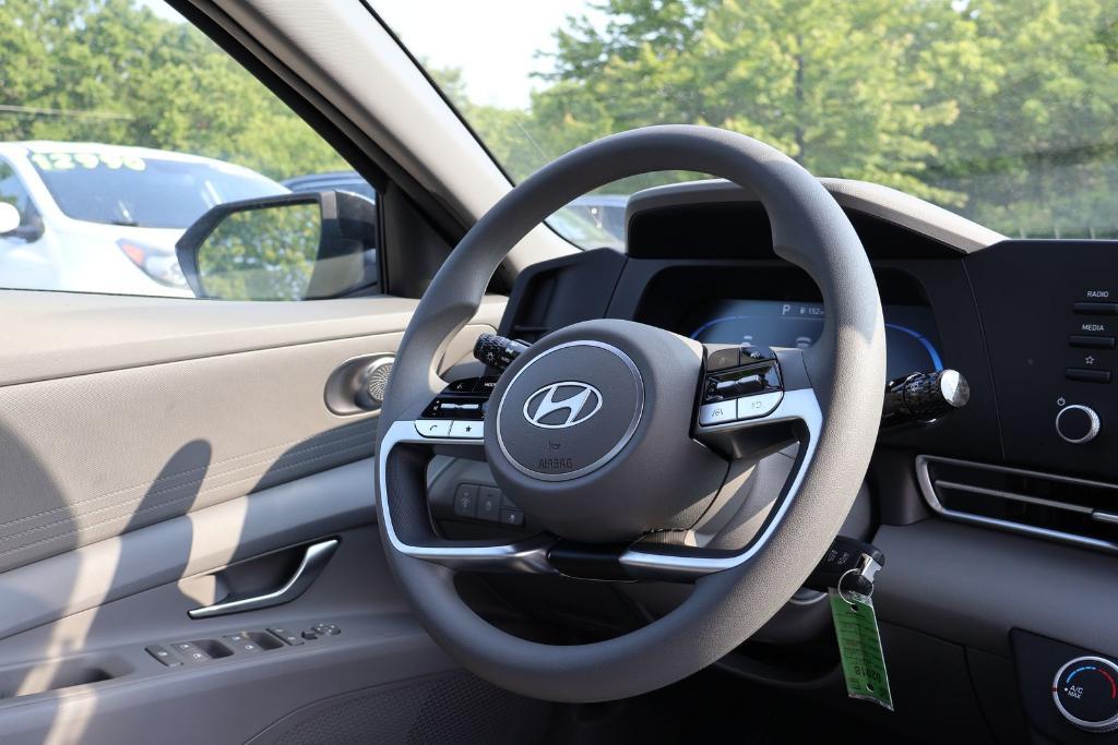 new 2025 Hyundai Elantra car, priced at $23,408
