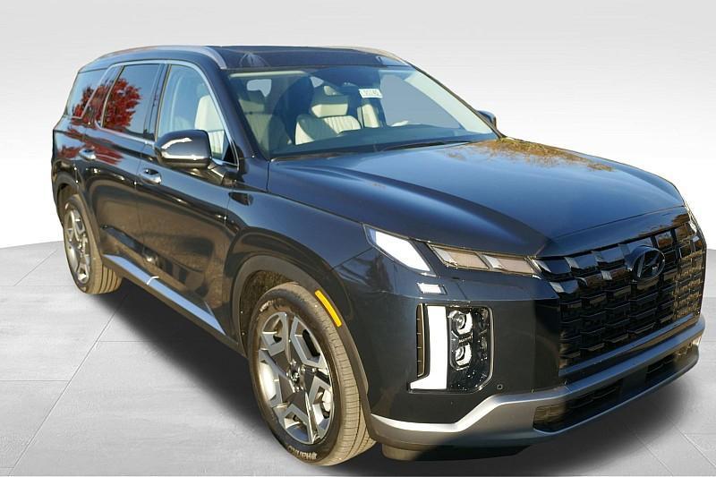 new 2025 Hyundai Palisade car, priced at $50,358