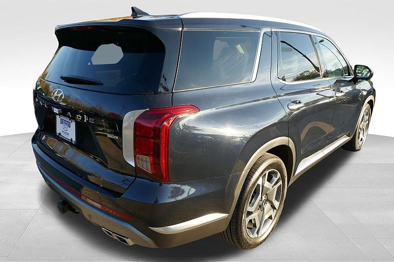 new 2025 Hyundai Palisade car, priced at $50,358