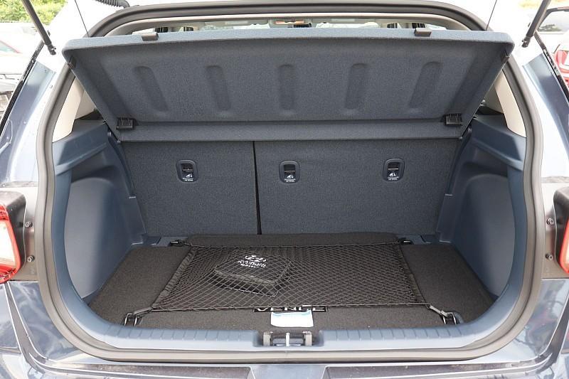new 2025 Hyundai Venue car, priced at $24,893