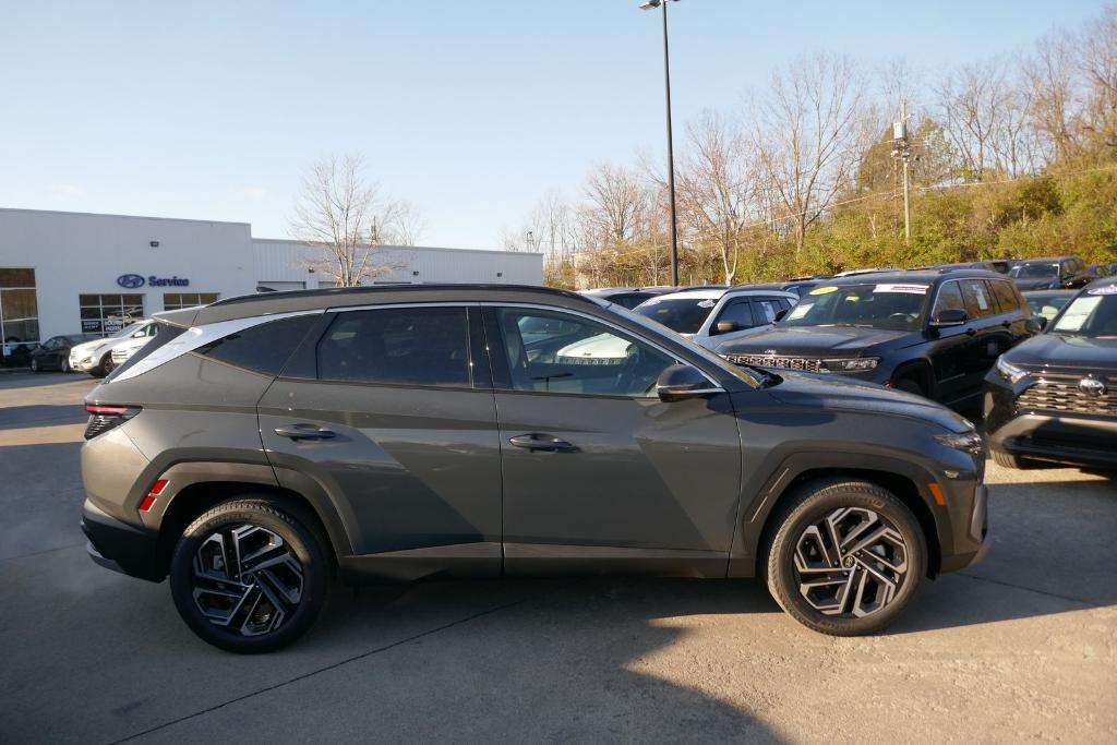 new 2025 Hyundai Tucson car, priced at $40,258