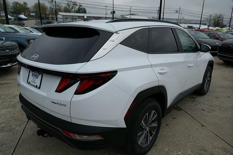 new 2024 Hyundai Tucson Hybrid car, priced at $33,898