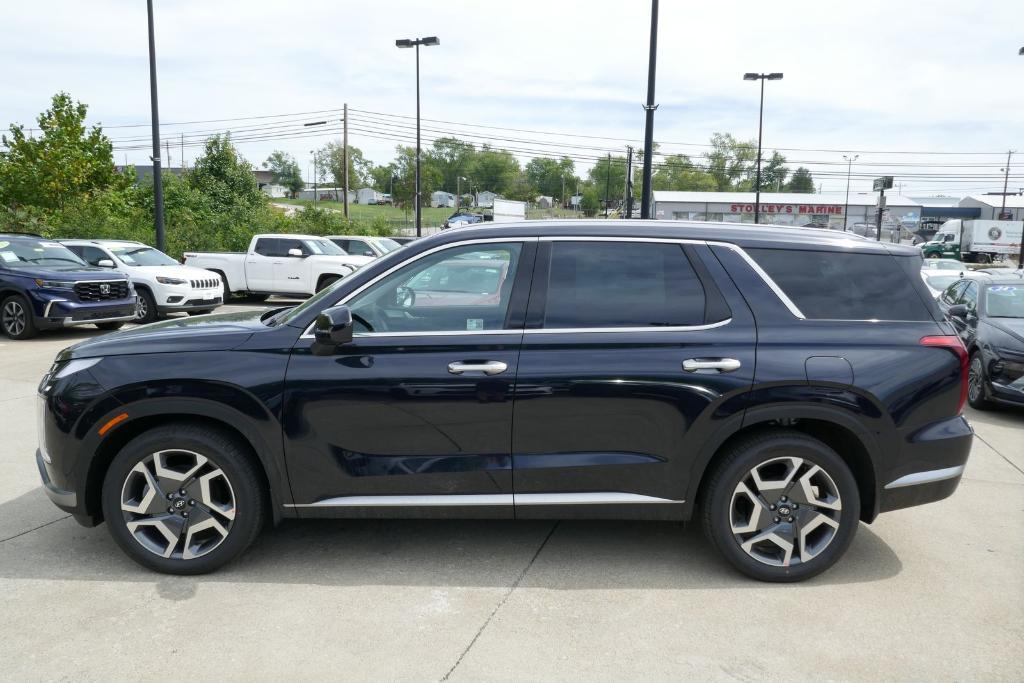 new 2025 Hyundai Palisade car, priced at $45,990