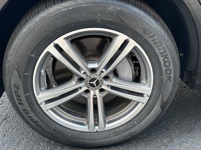 used 2022 Mercedes-Benz GLC 300 car, priced at $27,995