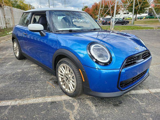 new 2025 MINI Hardtop car, priced at $32,645