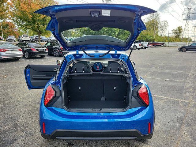 new 2025 MINI Hardtop car, priced at $32,645