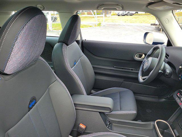 new 2025 MINI Hardtop car, priced at $32,645
