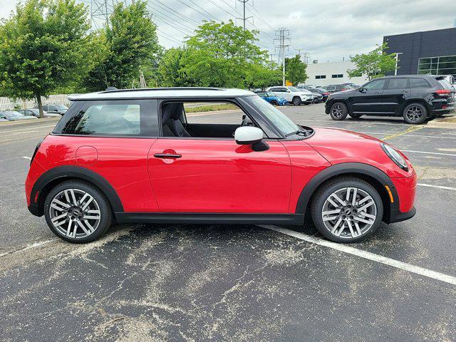 new 2025 MINI Hardtop car, priced at $35,845