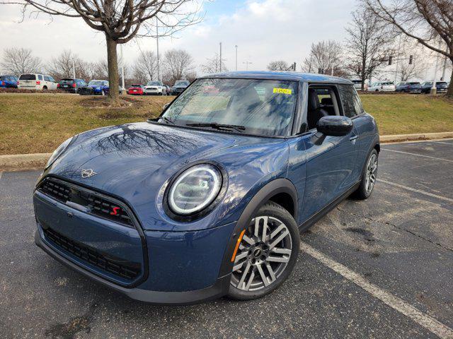 new 2025 MINI Hardtop car, priced at $37,380