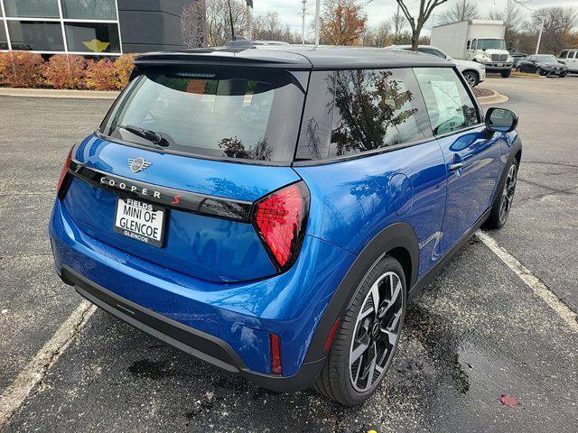 new 2025 MINI Hardtop car, priced at $35,980