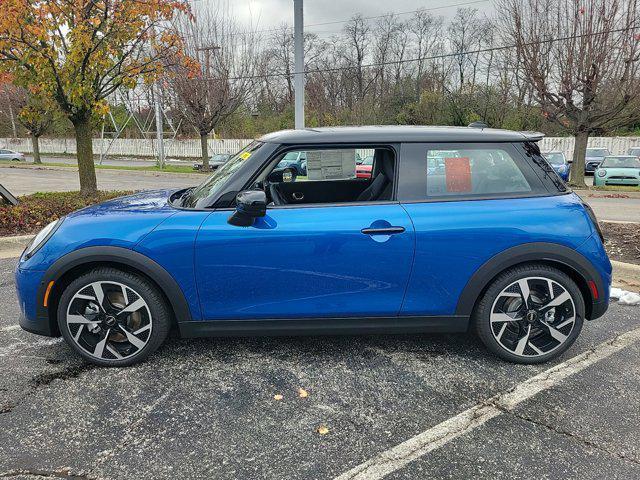 new 2025 MINI Hardtop car, priced at $35,980