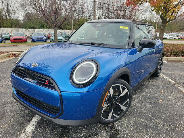 new 2025 MINI Hardtop car, priced at $35,980