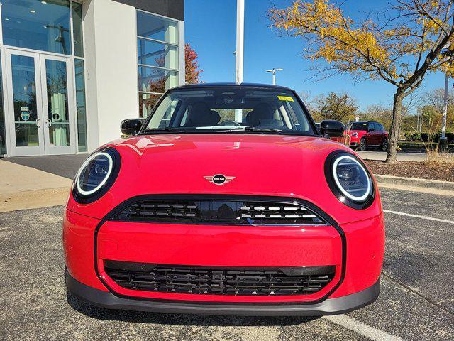 new 2025 MINI Hardtop car, priced at $32,395