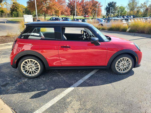 new 2025 MINI Hardtop car, priced at $32,395