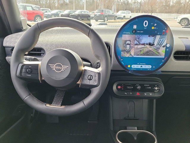 new 2025 MINI Hardtop car, priced at $39,295