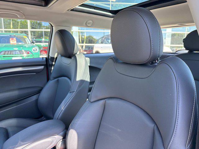 used 2023 MINI Hardtop car, priced at $26,695