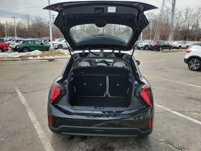 new 2025 MINI Hardtop car, priced at $38,475