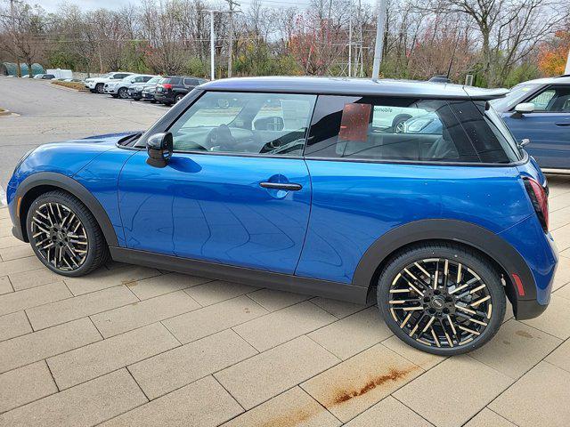 new 2025 MINI Hardtop car, priced at $38,795