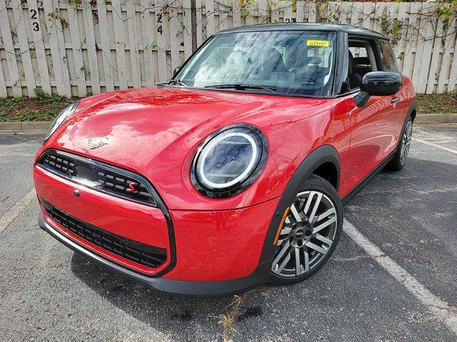 new 2025 MINI Hardtop car, priced at $37,345