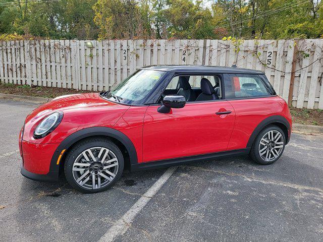 new 2025 MINI Hardtop car, priced at $37,345