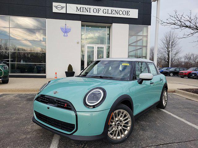 new 2025 MINI Hardtop car, priced at $38,295