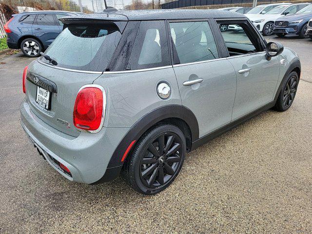 used 2018 MINI Hardtop car, priced at $18,995