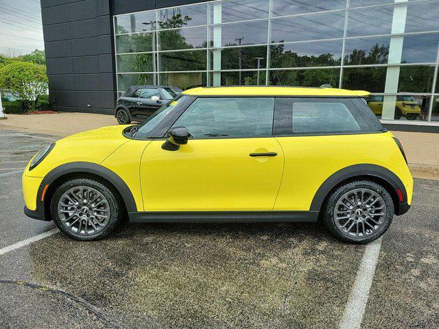used 2025 MINI Hardtop car, priced at $32,911