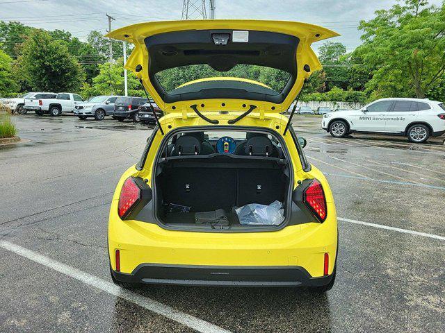 used 2025 MINI Hardtop car, priced at $32,911