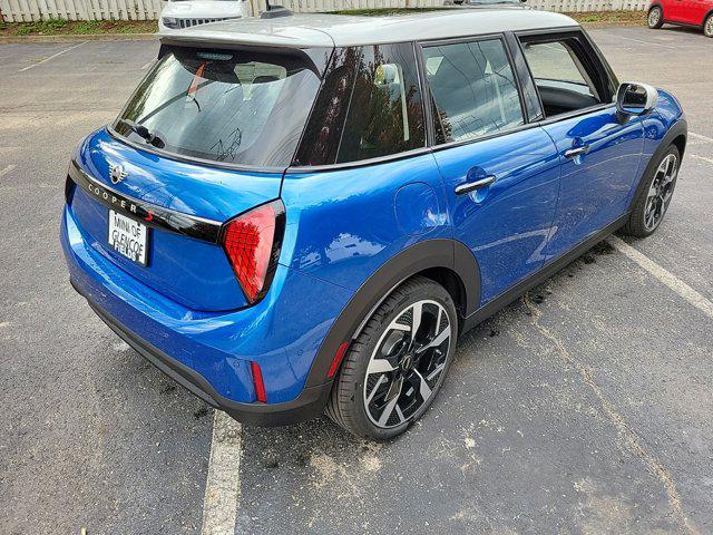 new 2025 MINI Hardtop car, priced at $38,295