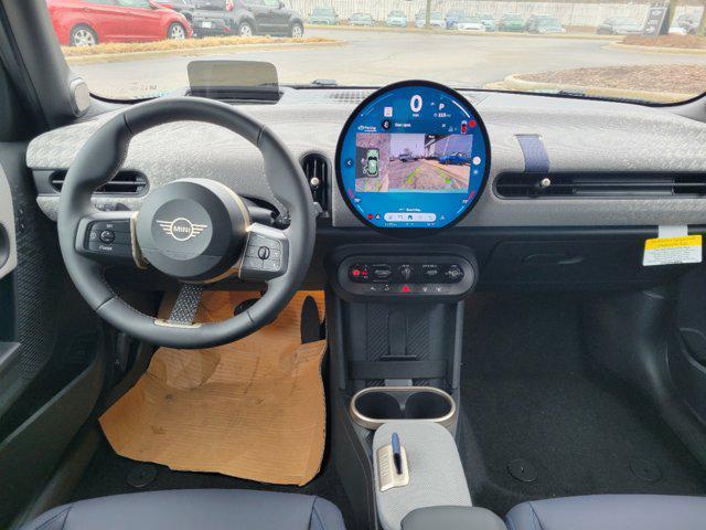 new 2025 MINI Hardtop car, priced at $39,295
